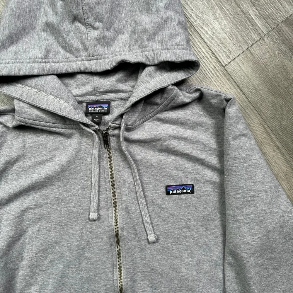 Patagonia Mens Full Zip Hoodie Size XL Gray Organic Cotton